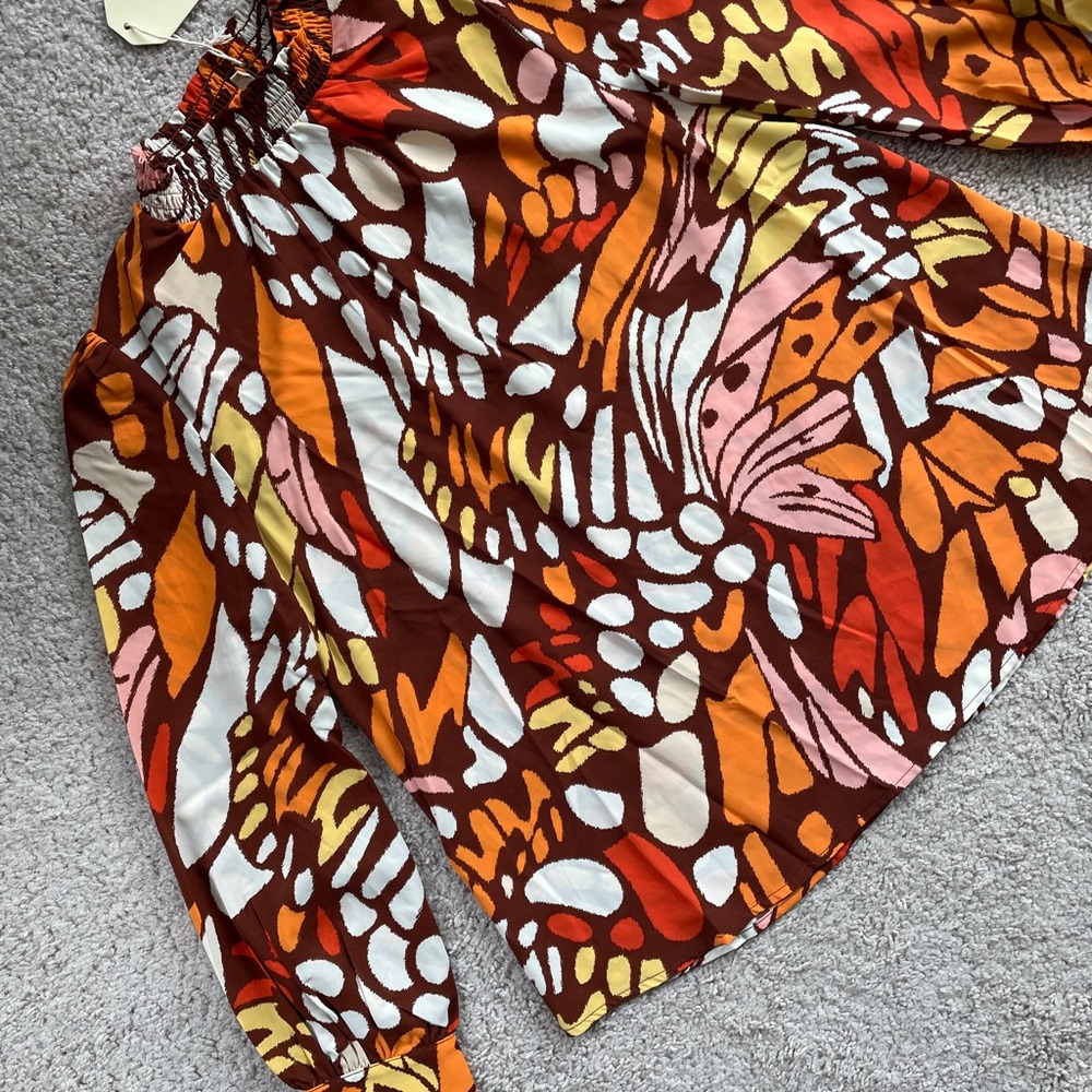 JODIFL Butterfly Brown Orange Colorful High Neck Long Sleeve Blouse Size Medium - Picture 5 of 10